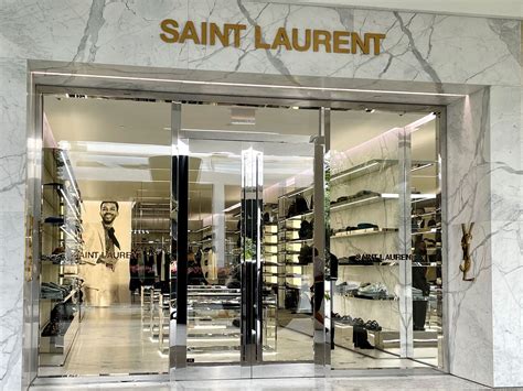 ysl stores in mexico.